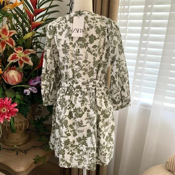 Zara V-neck Embroidered Eyelet Belted Mini Dress in White Green Floral - Picture 11 of 16